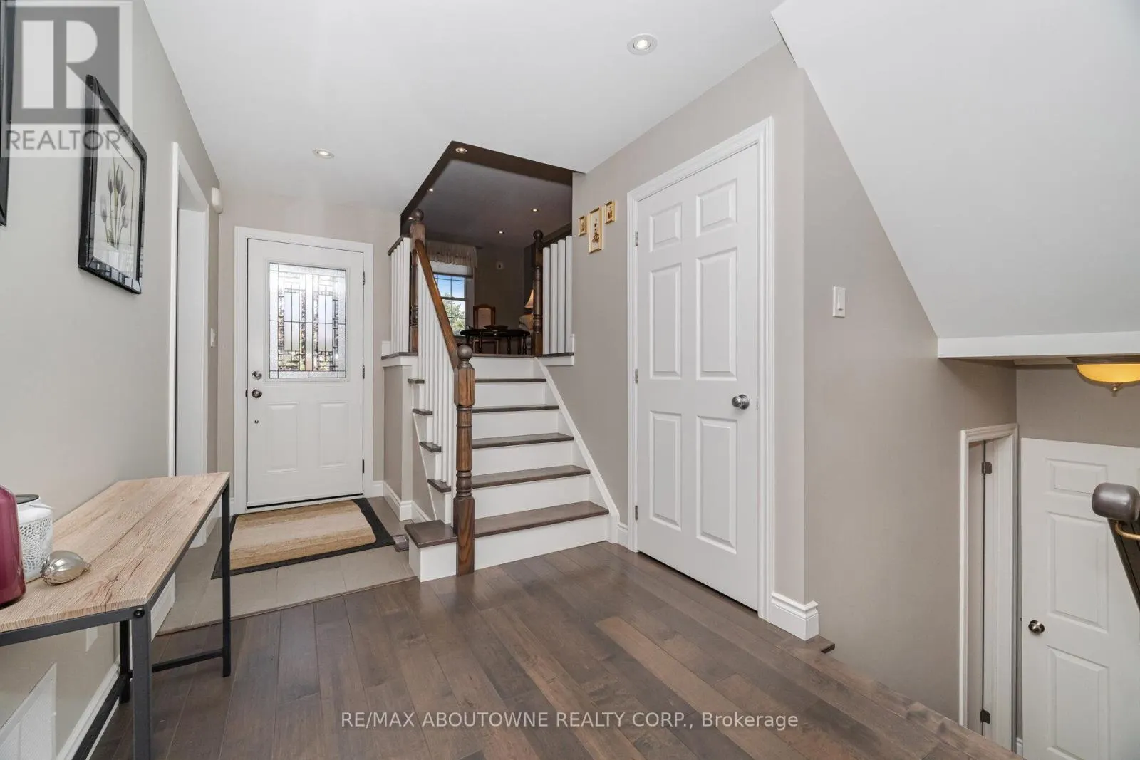 14 - 2935 HEADON FOREST DRIVE