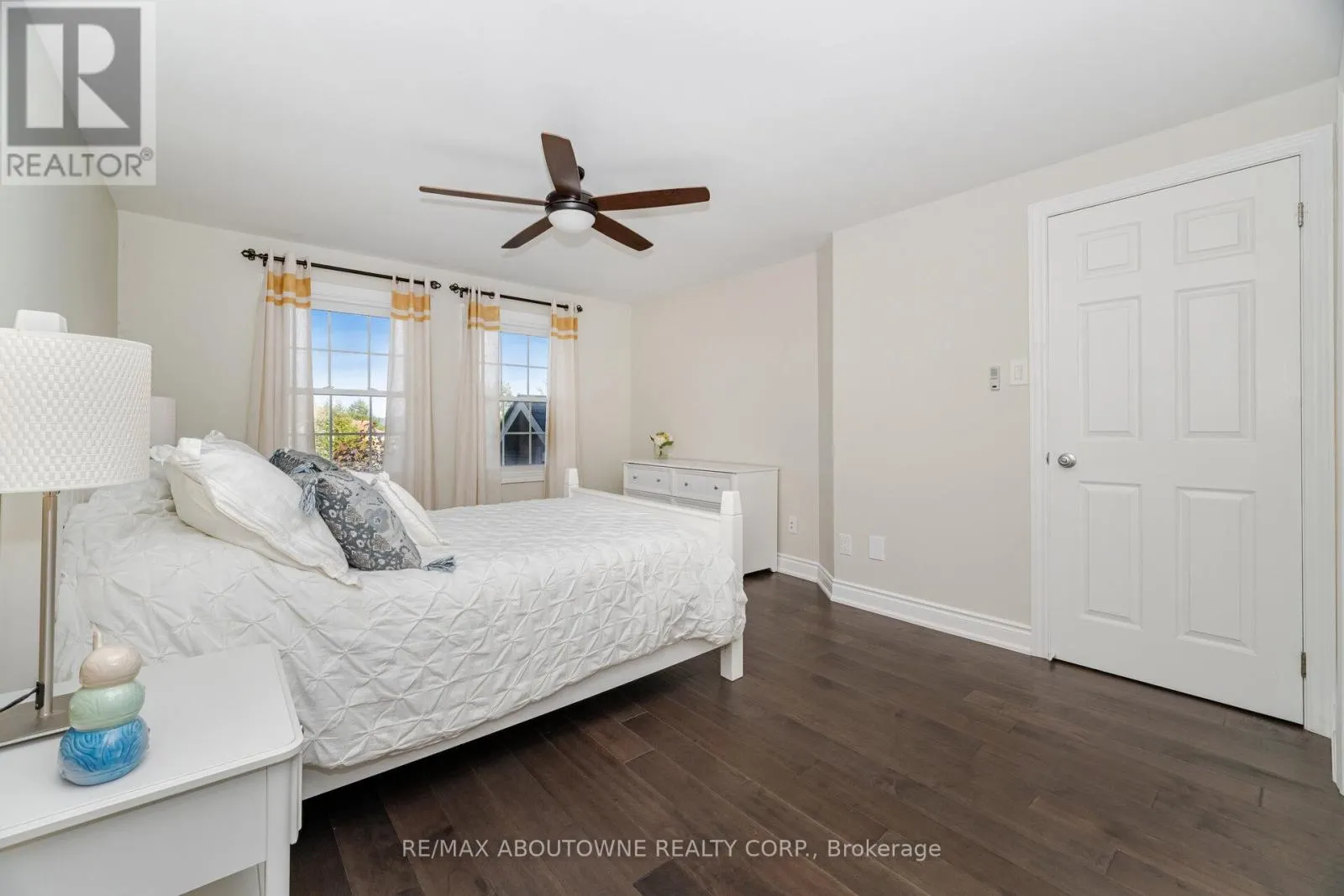 14 - 2935 HEADON FOREST DRIVE