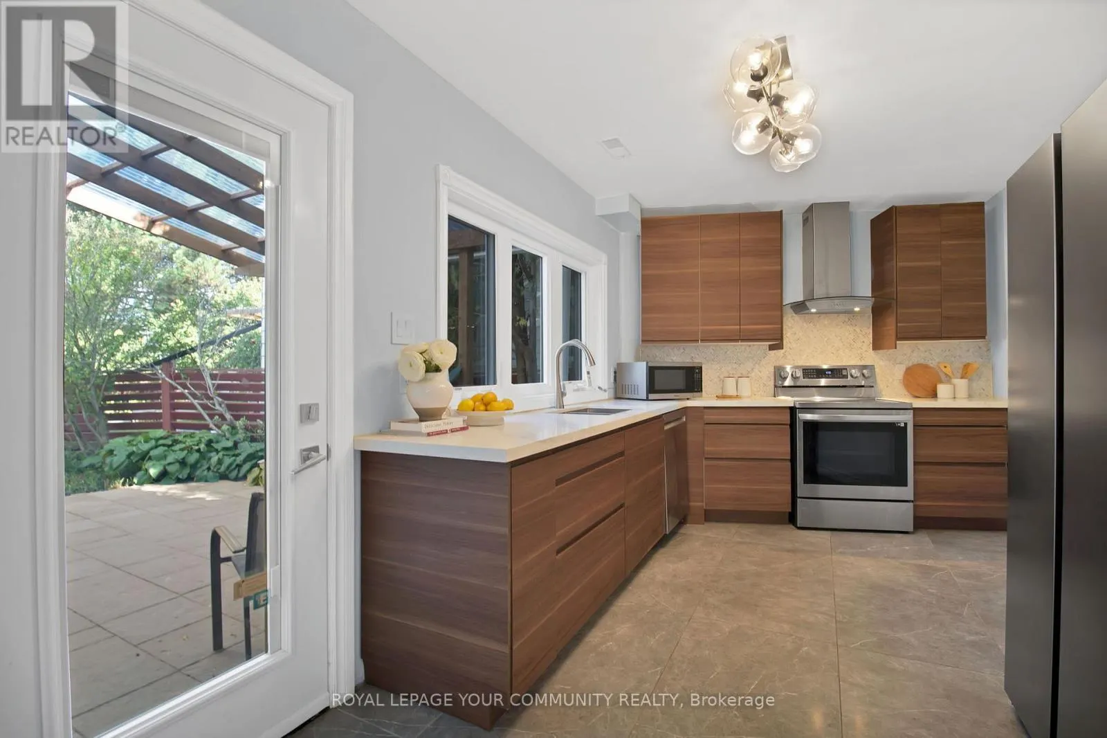 651 BURNHAMTHORPE ROAD
