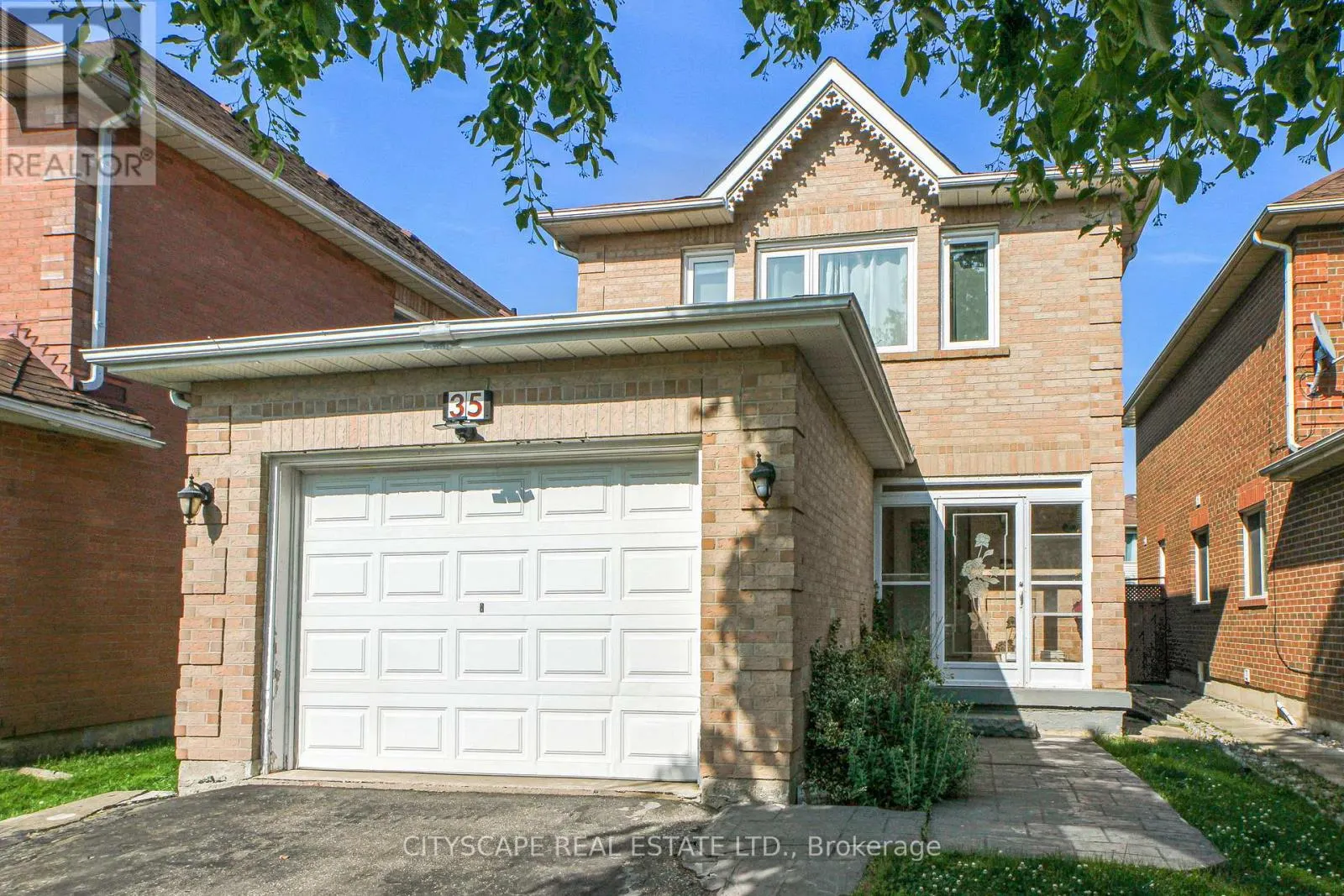 35 LETTY AVENUE