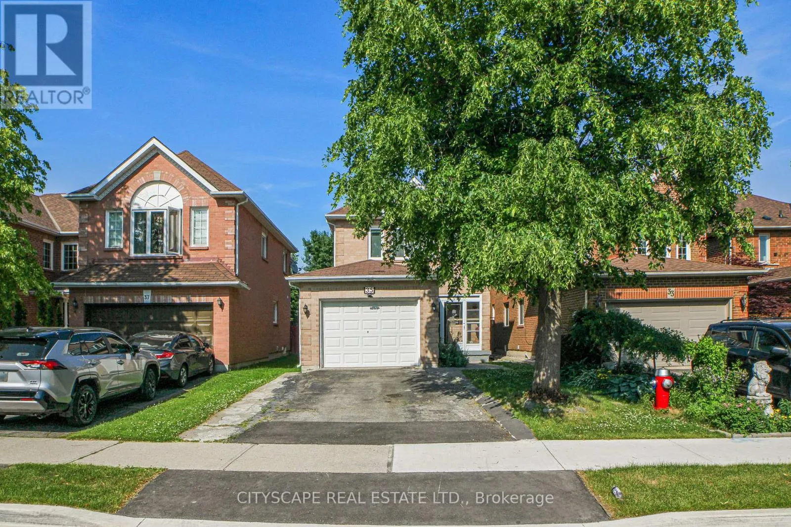 35 LETTY AVENUE