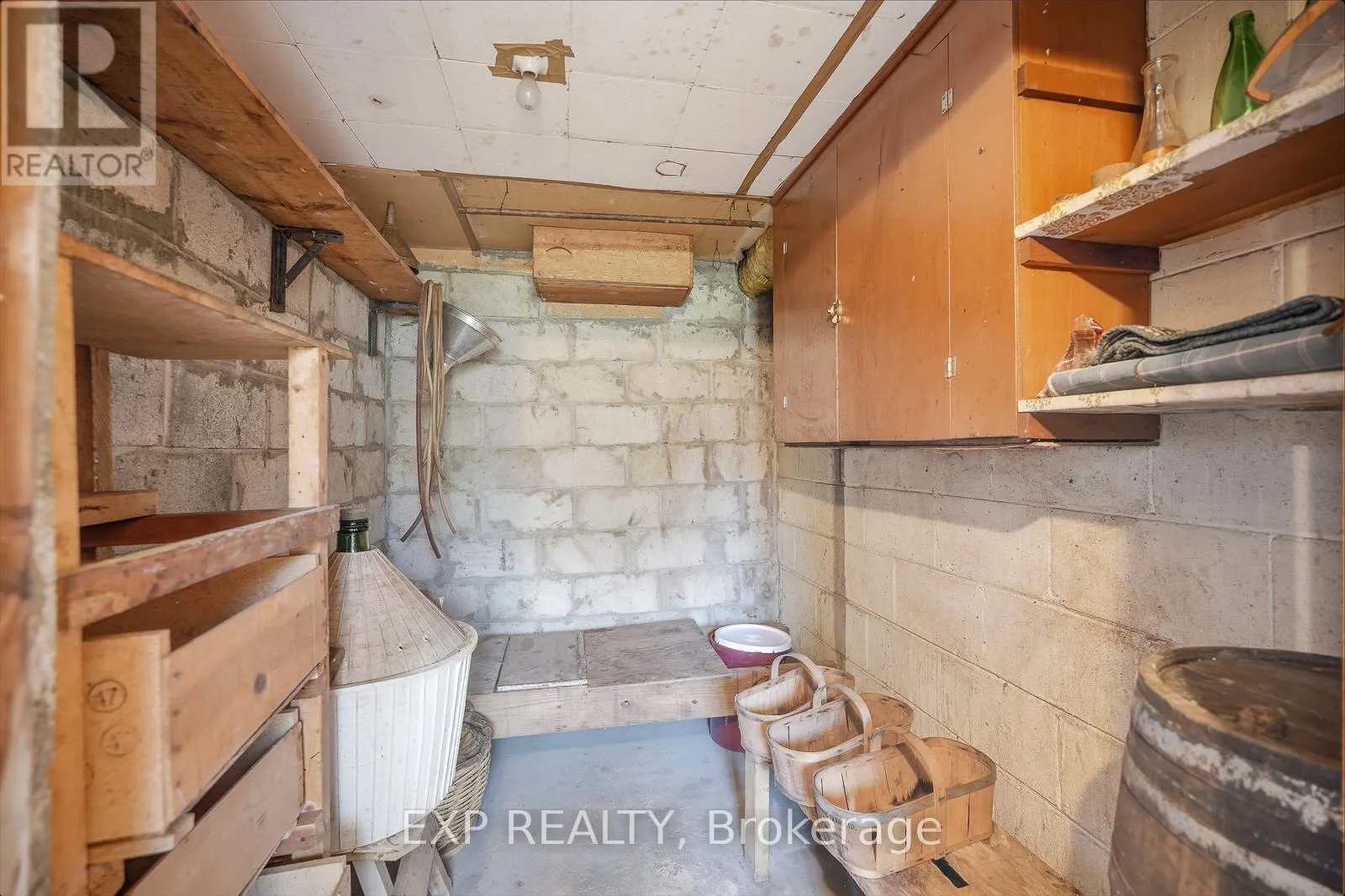 1071 HENLEY ROAD