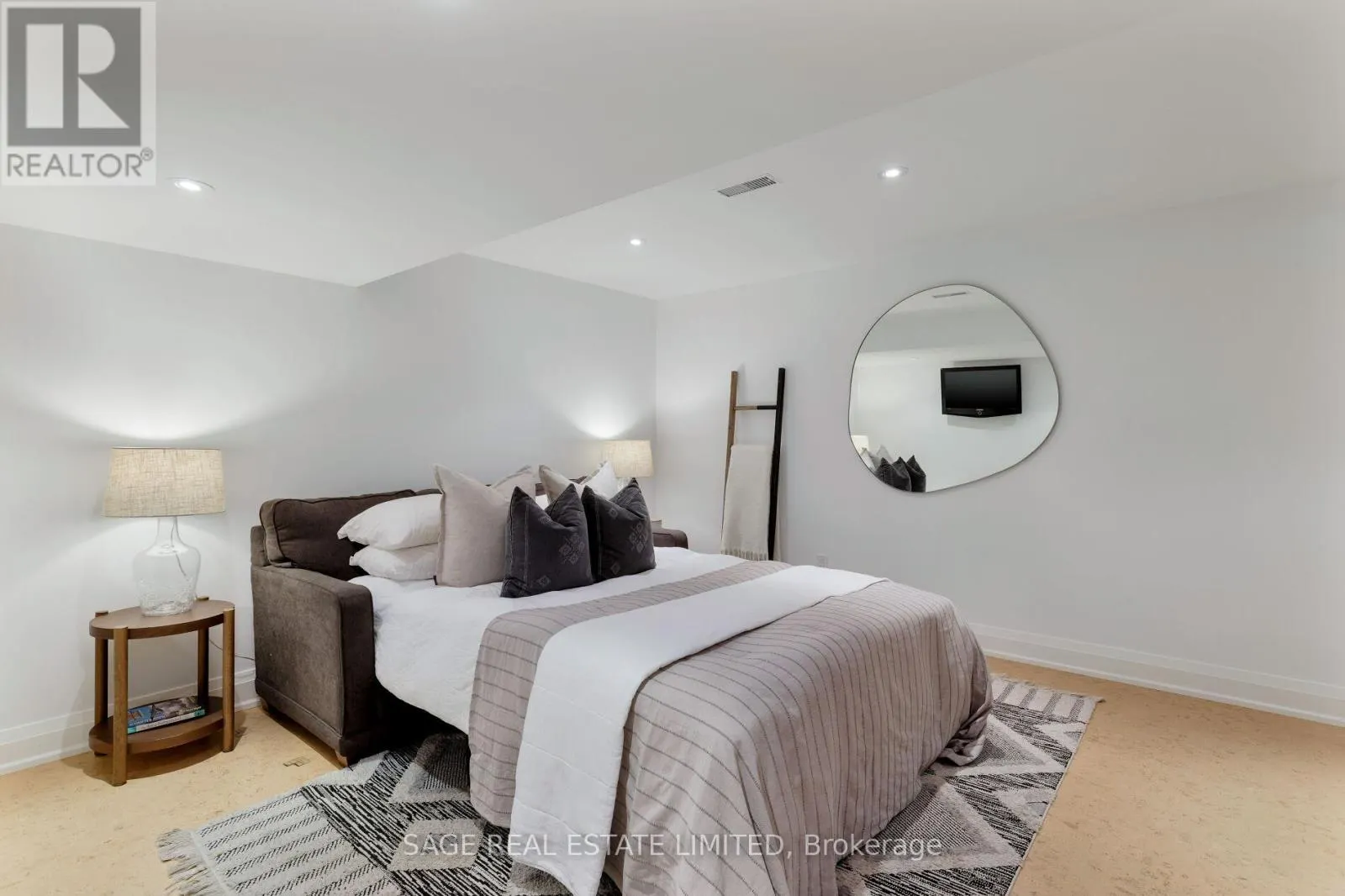 45 NEWSTEAD ROAD
