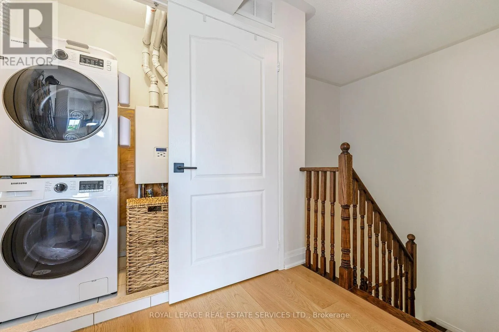 UNIT 12 - 19 HAYS BOULEVARD