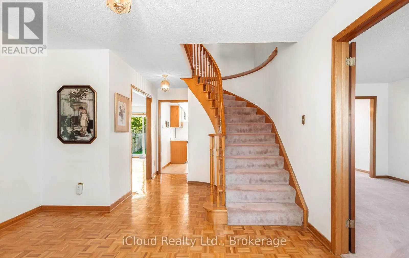73 BLACKMERE CIRCLE