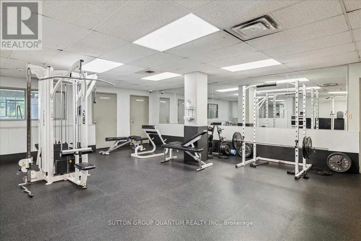 1404 - 1515 LAKESHORE ROAD E