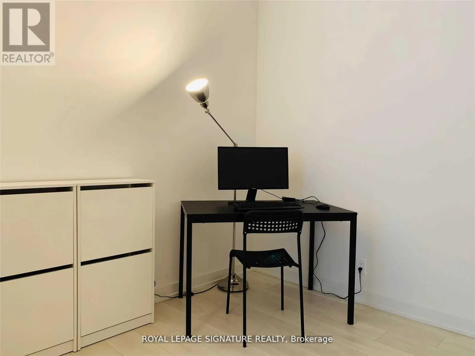1108 - 2212 LAKE SHORE BOULEVARD W