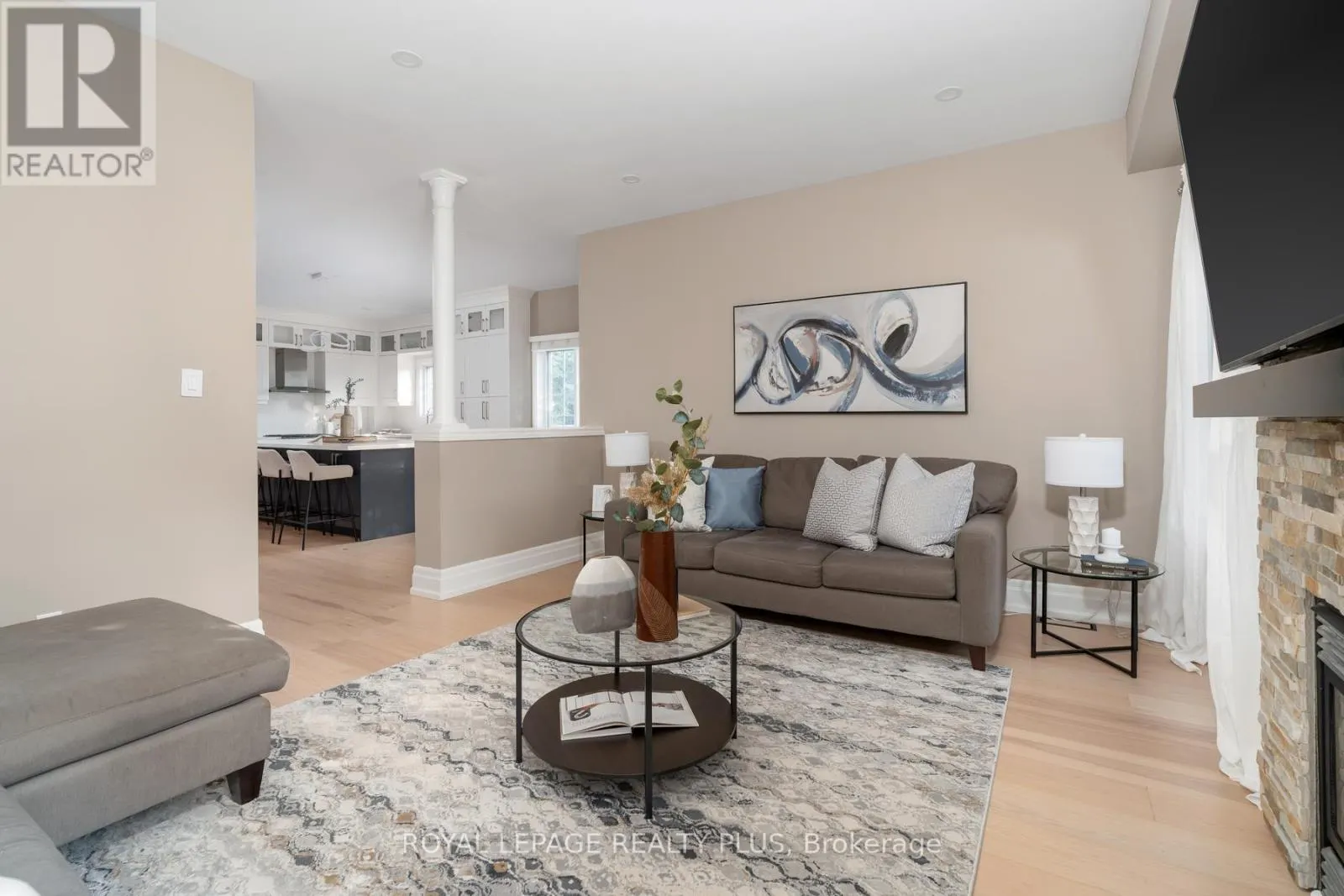 1059 MCCLENAHAN CRESCENT