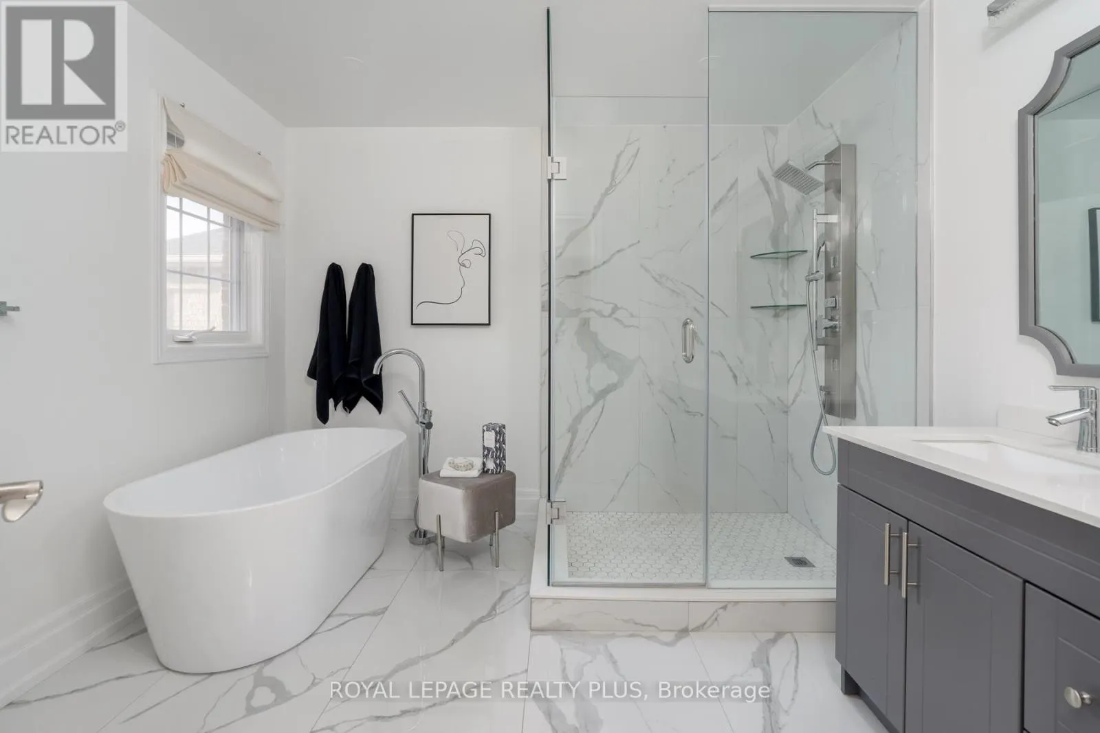 1059 MCCLENAHAN CRESCENT