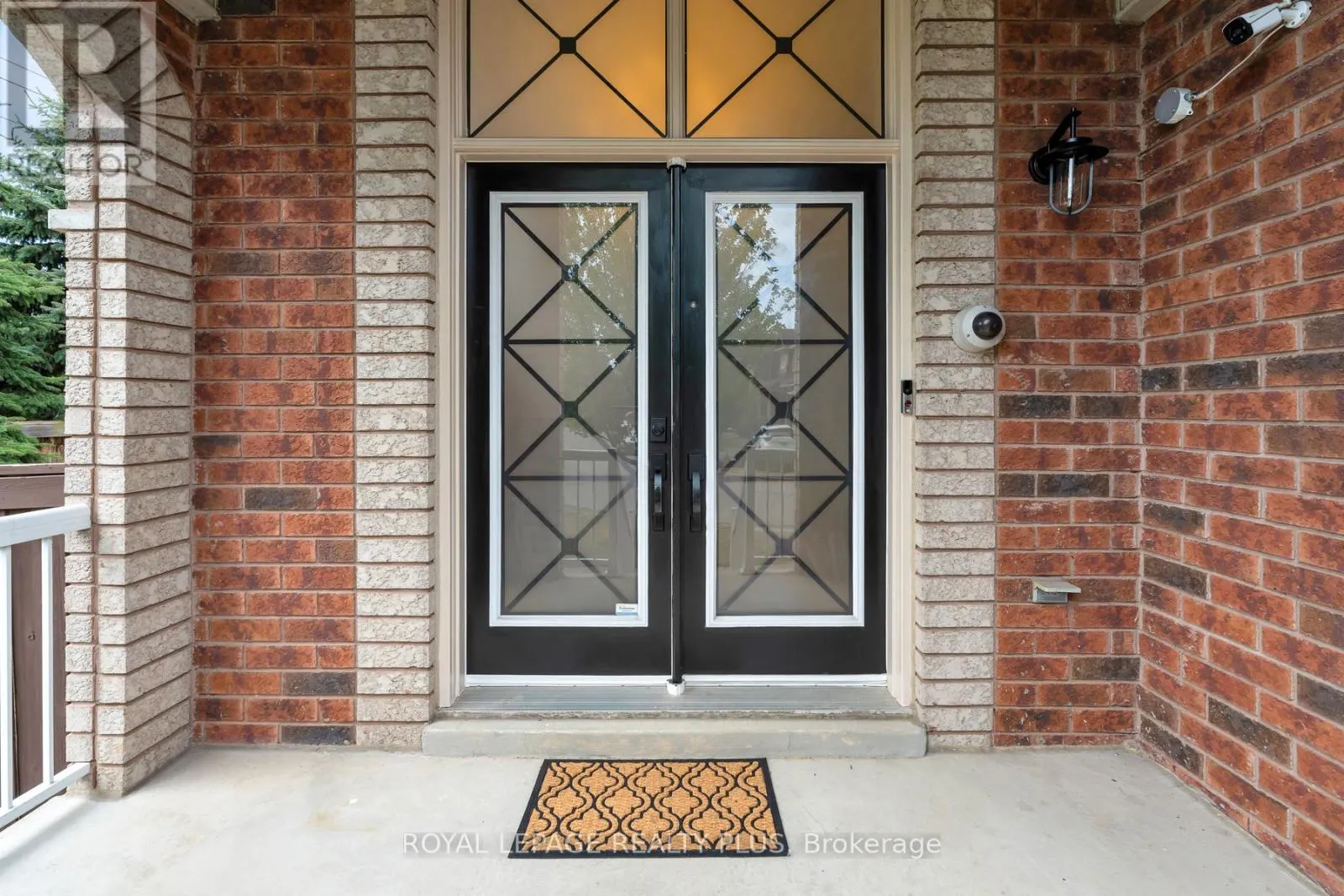 1059 MCCLENAHAN CRESCENT