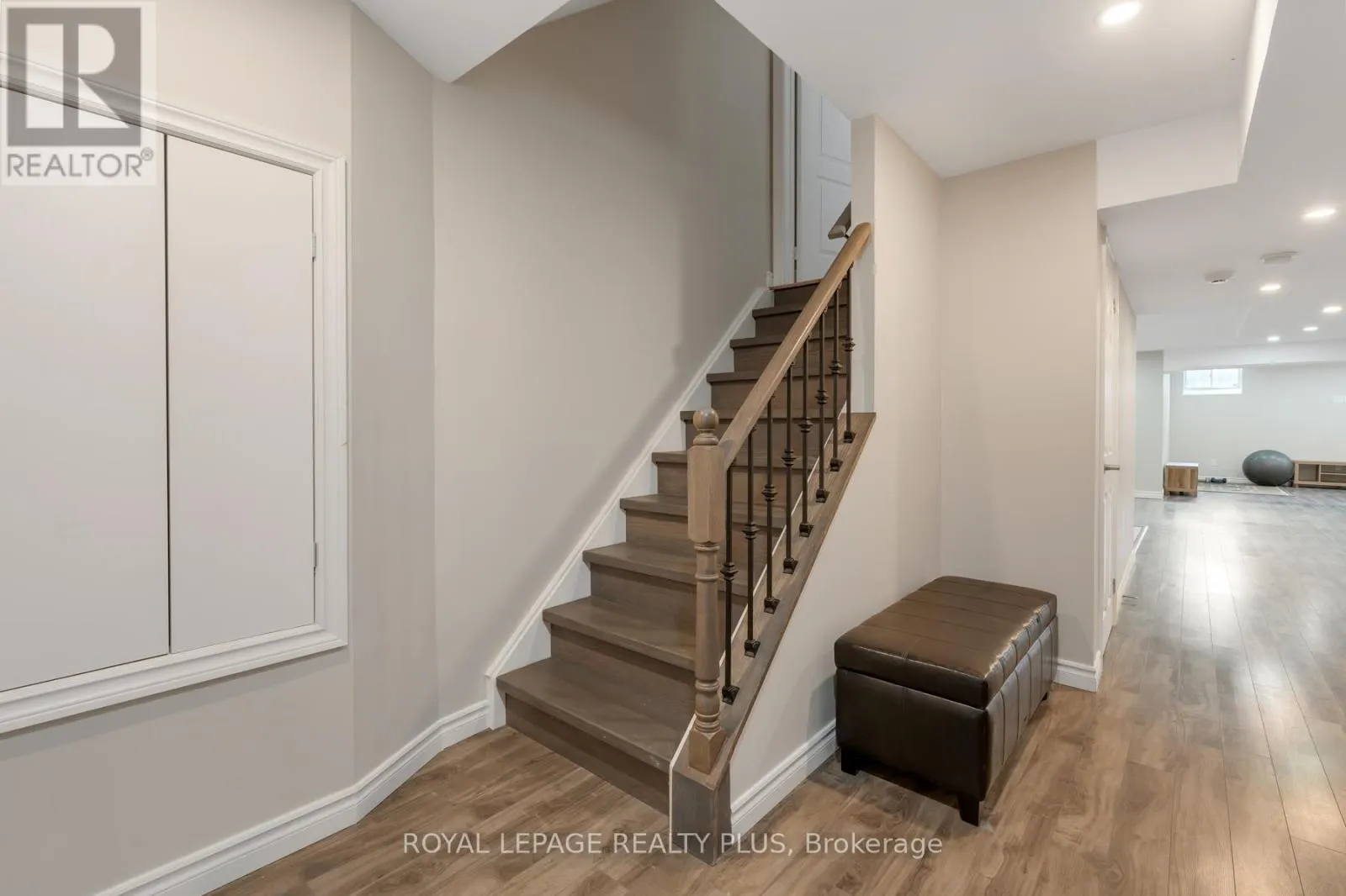 1059 MCCLENAHAN CRESCENT