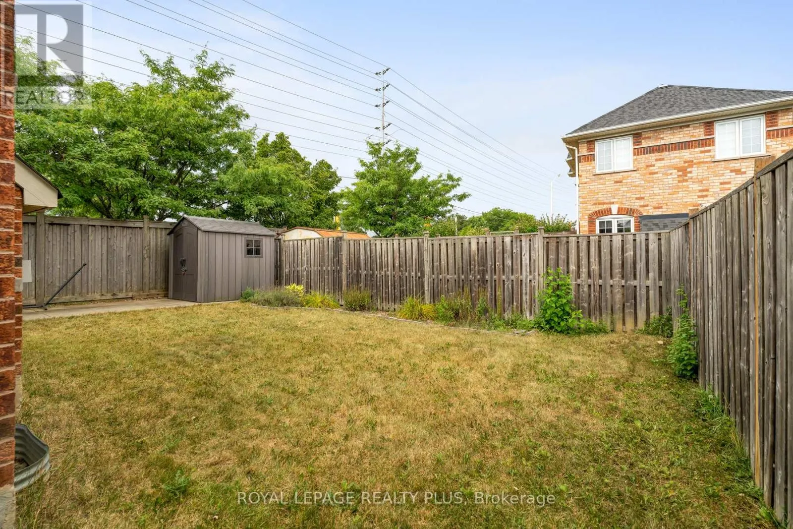 1059 MCCLENAHAN CRESCENT