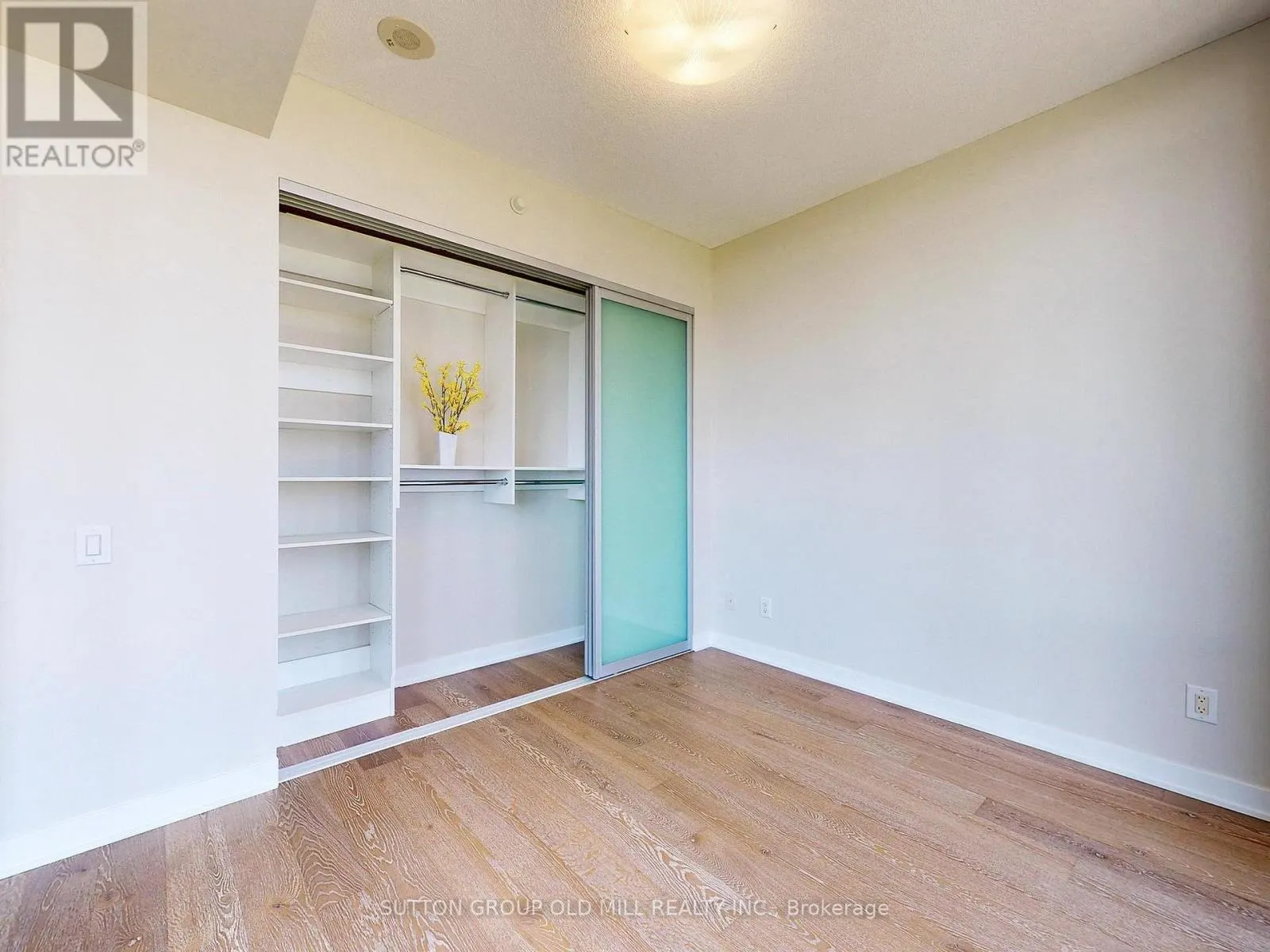1205 - 90 PARK LAWN ROAD