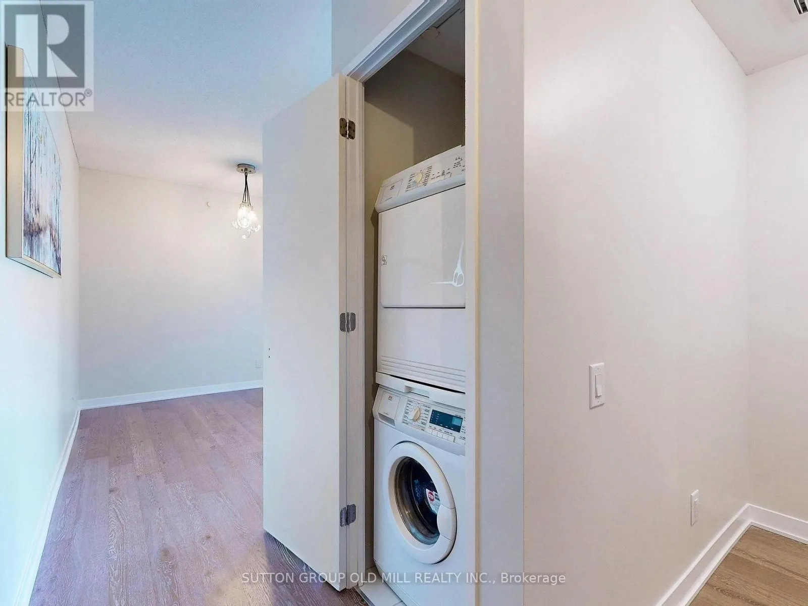 1205 - 90 PARK LAWN ROAD