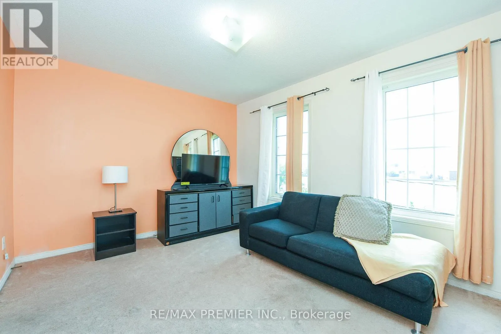 163 TORBARRIE ROAD