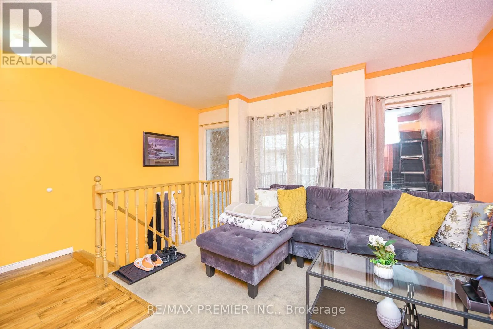 163 TORBARRIE ROAD