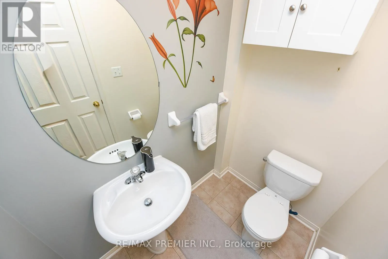 163 TORBARRIE ROAD