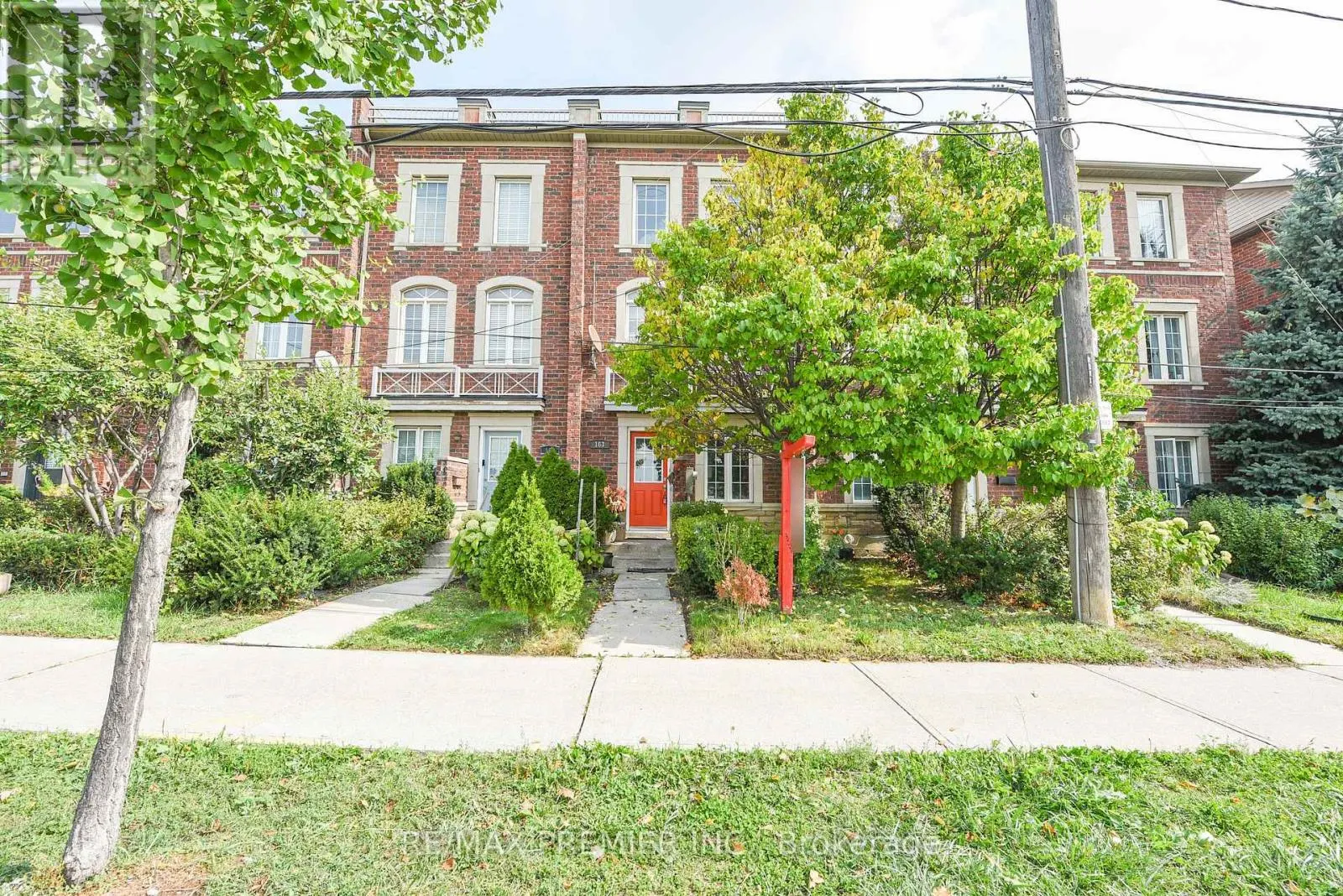 163 TORBARRIE ROAD