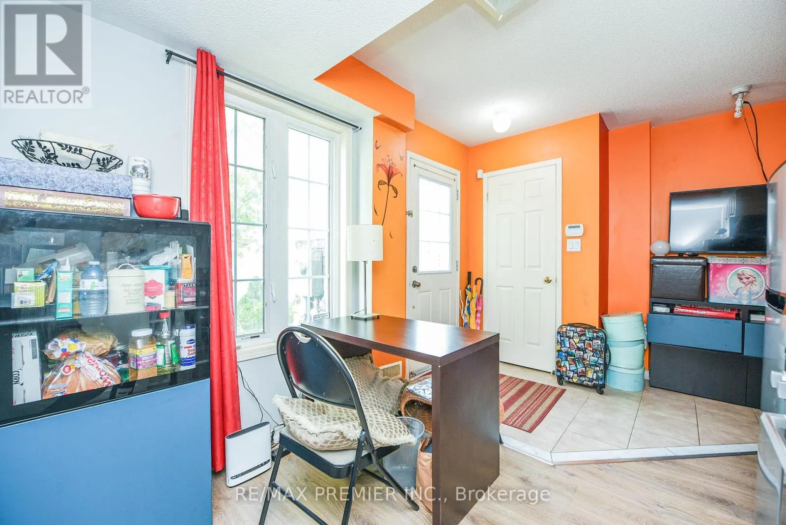 163 TORBARRIE ROAD
