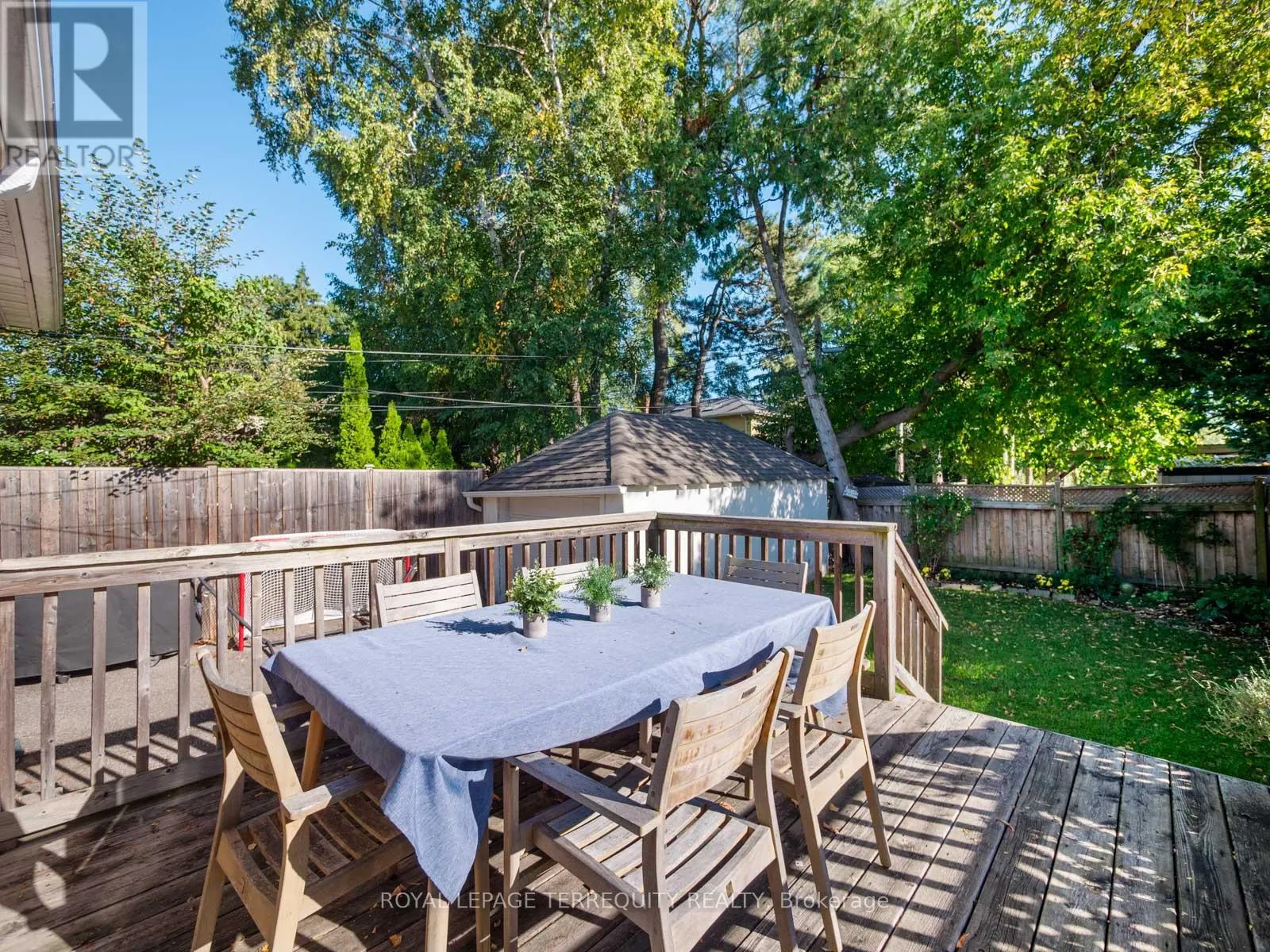 53 GLENROY AVENUE