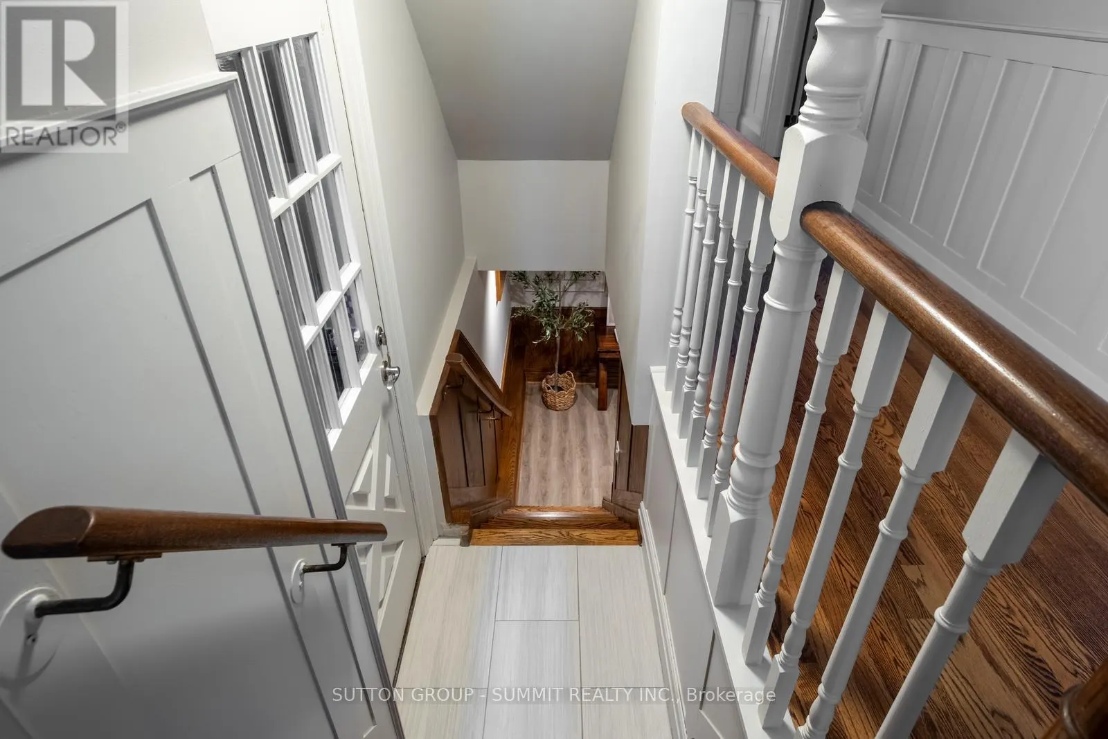 157 HUMBERCREST BOULEVARD