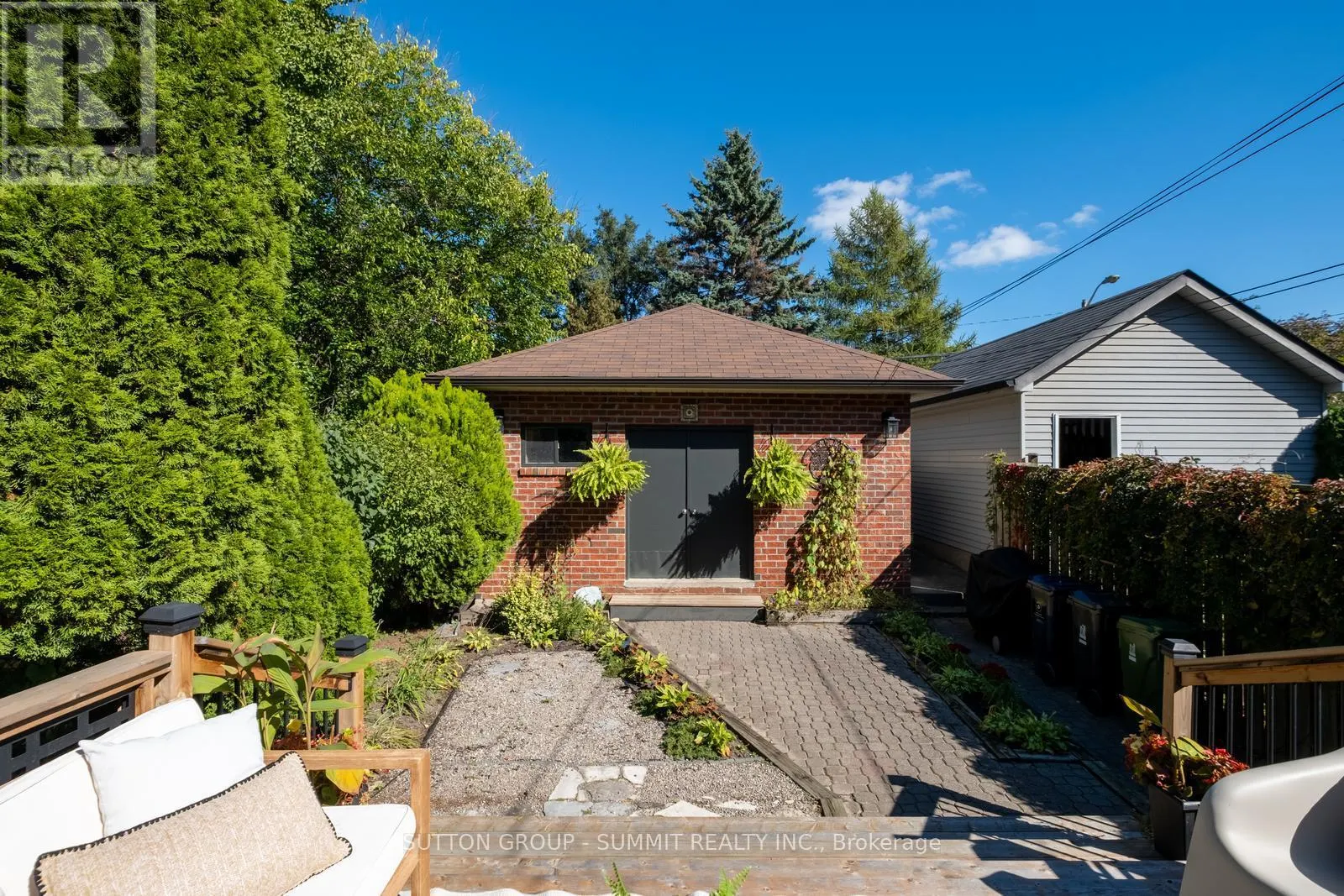 157 HUMBERCREST BOULEVARD