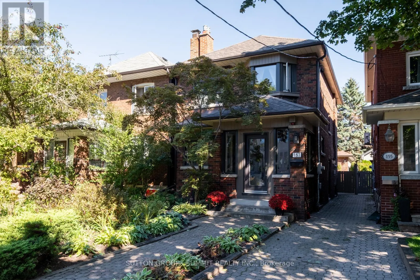 157 HUMBERCREST BOULEVARD