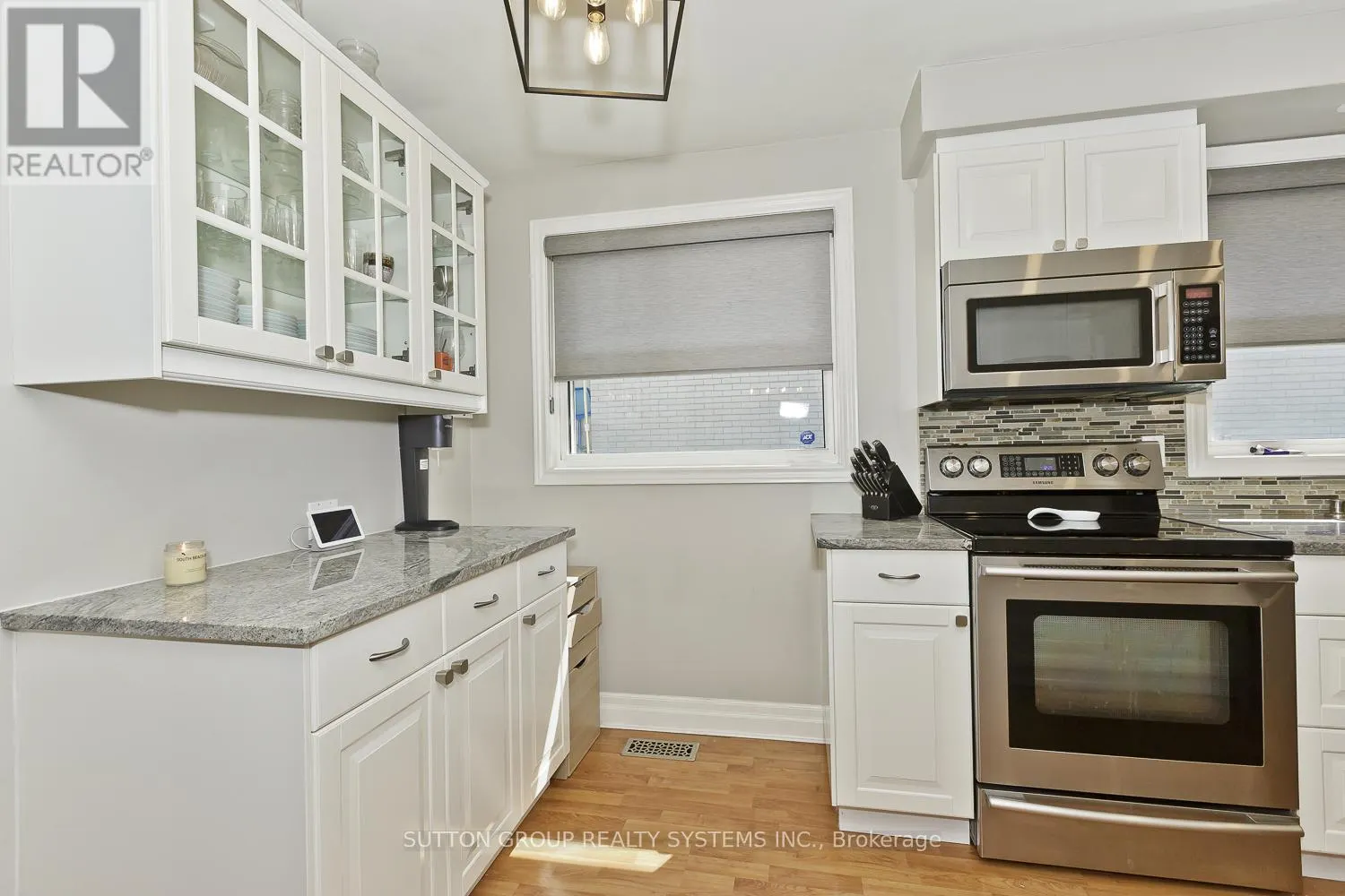 1535 THETFORD COURT