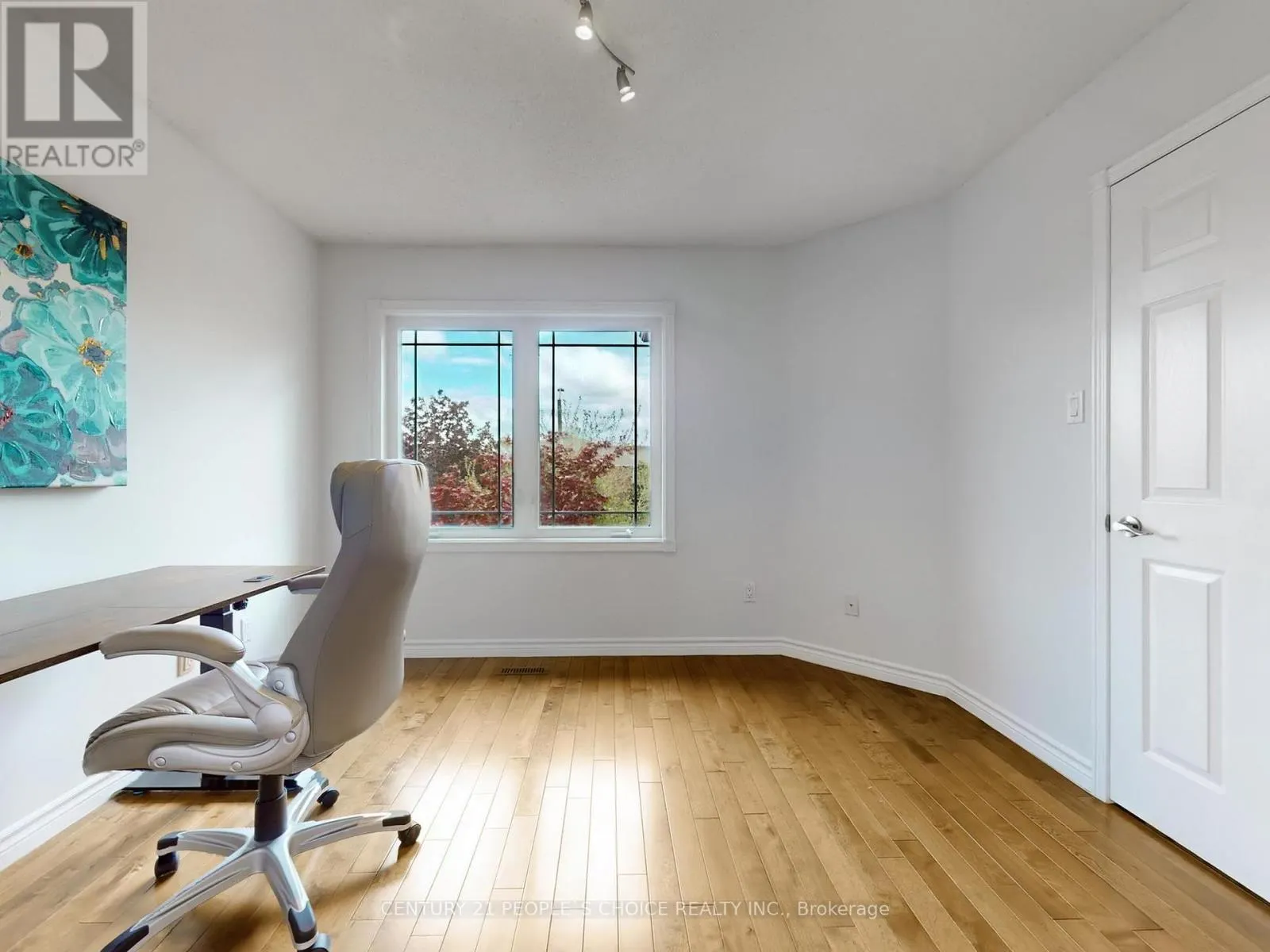 5972 AQUARIUS COURT