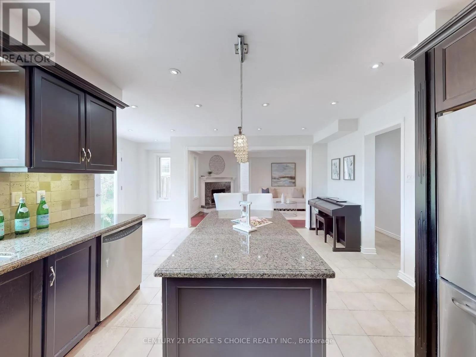 5972 AQUARIUS COURT