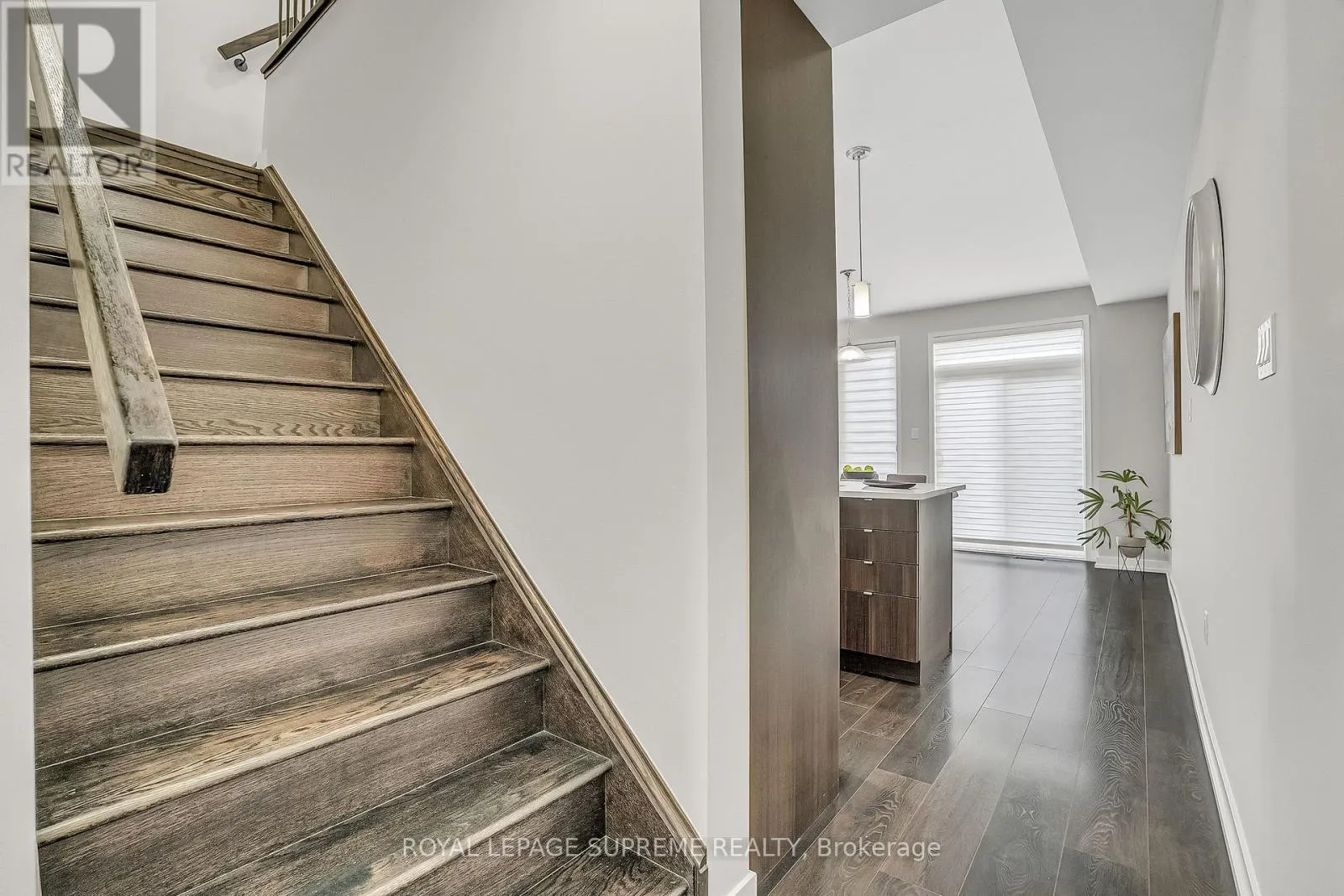 182 HUGUENOT ROAD