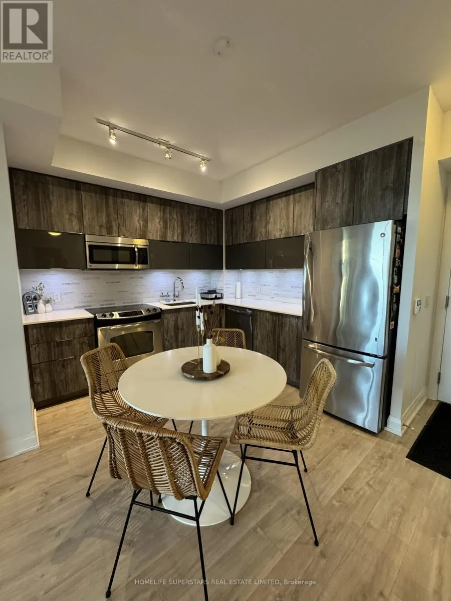 503 - 56 ANNIE CRAIG DRIVE