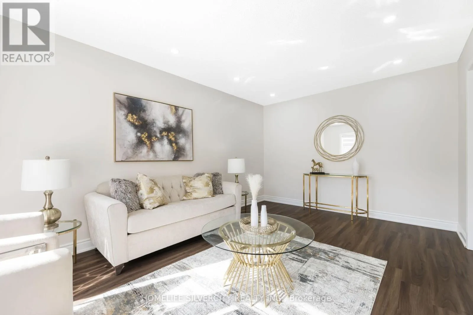 64 CLYDESDALE CIRCLE