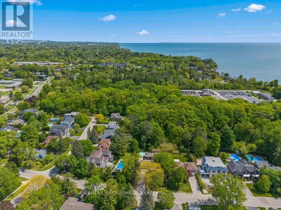 177 WOODHAVEN PARK DRIVE