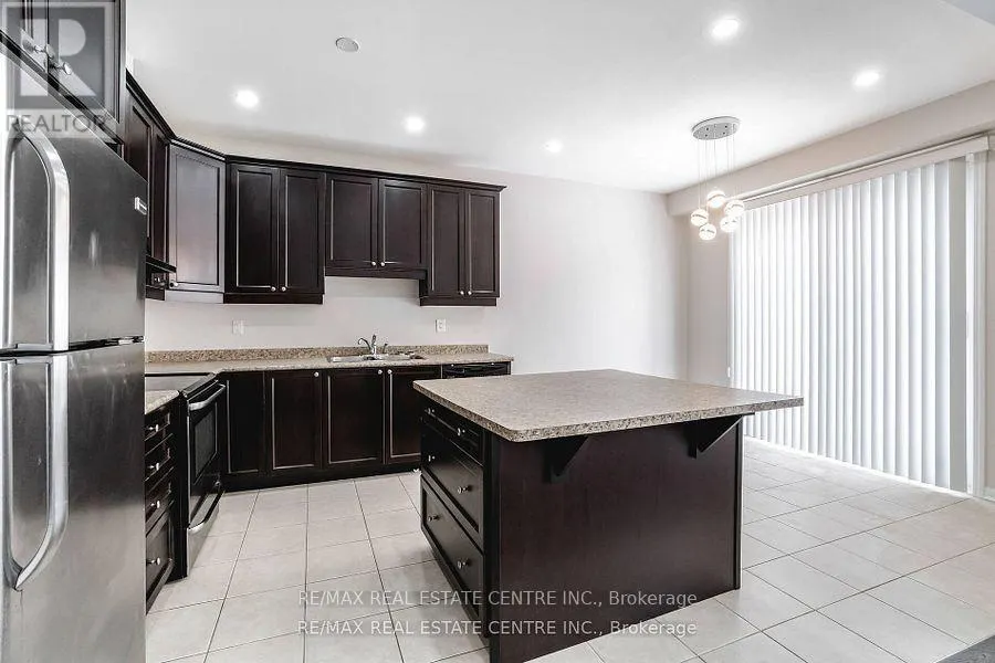 989 FARMSTEAD DRIVE