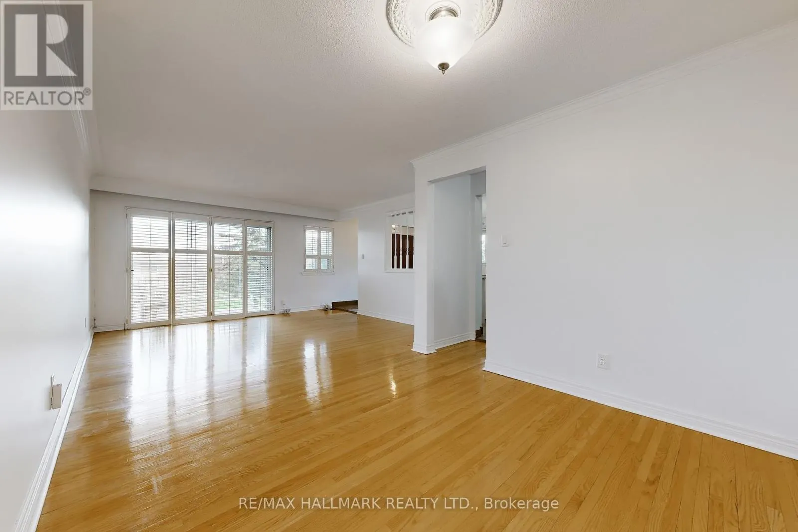 154 SHOREHAM DRIVE
