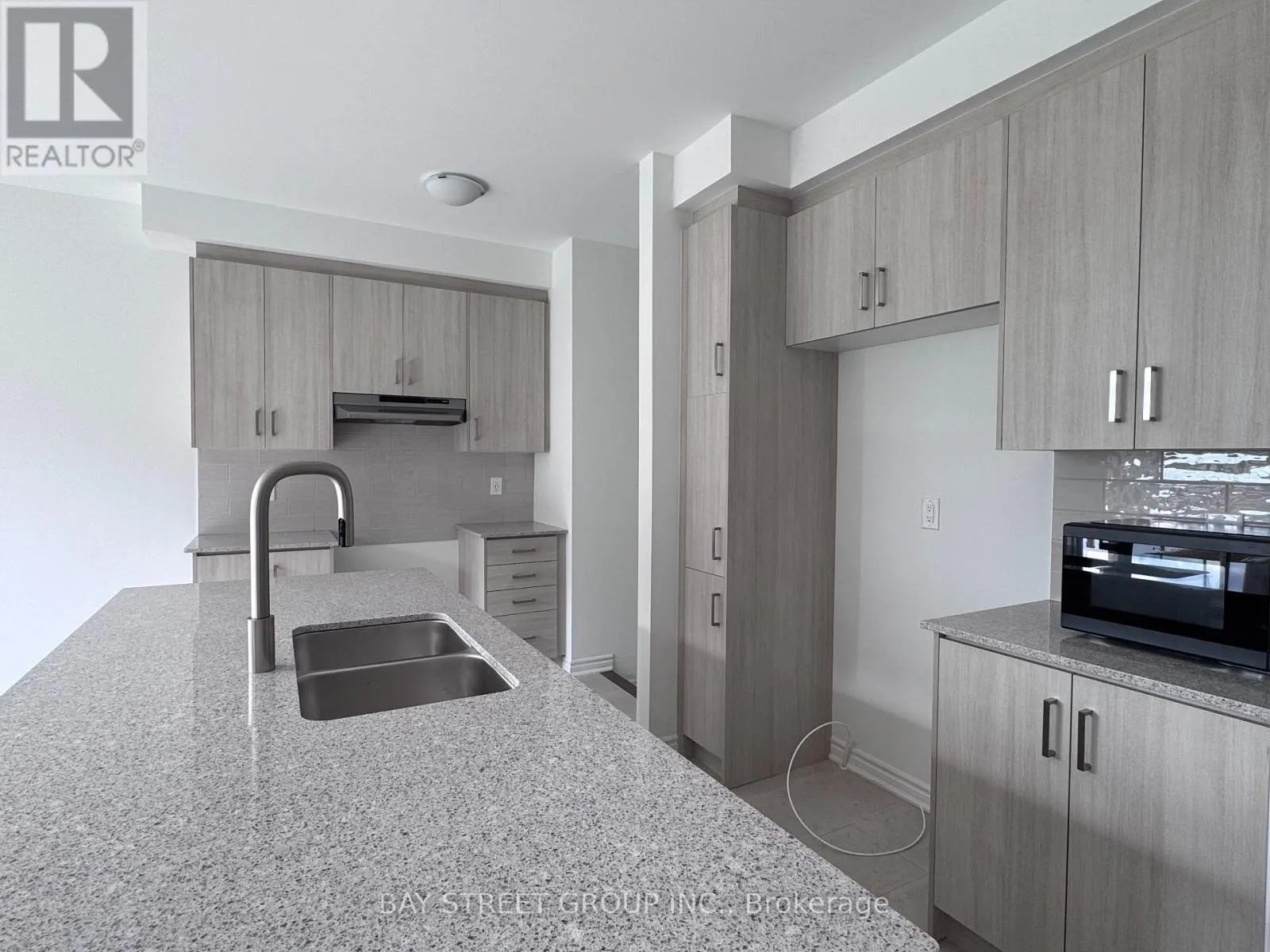 1508 ROTHBURY CRES CRESCENT