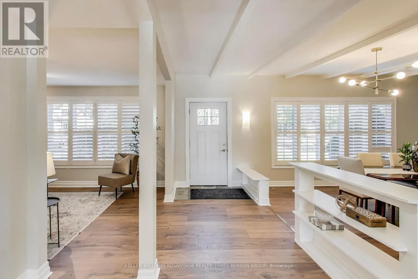 1188 MINEOLA GARDENS
