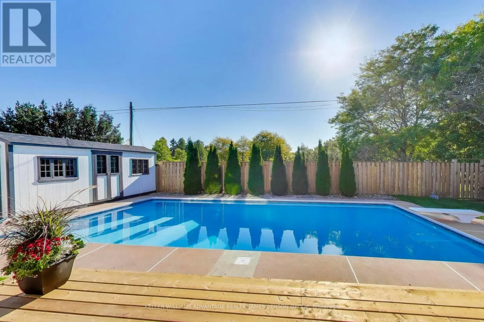 1188 MINEOLA GARDENS