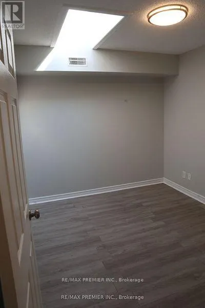2 FLR - 1657 WESTON ROAD