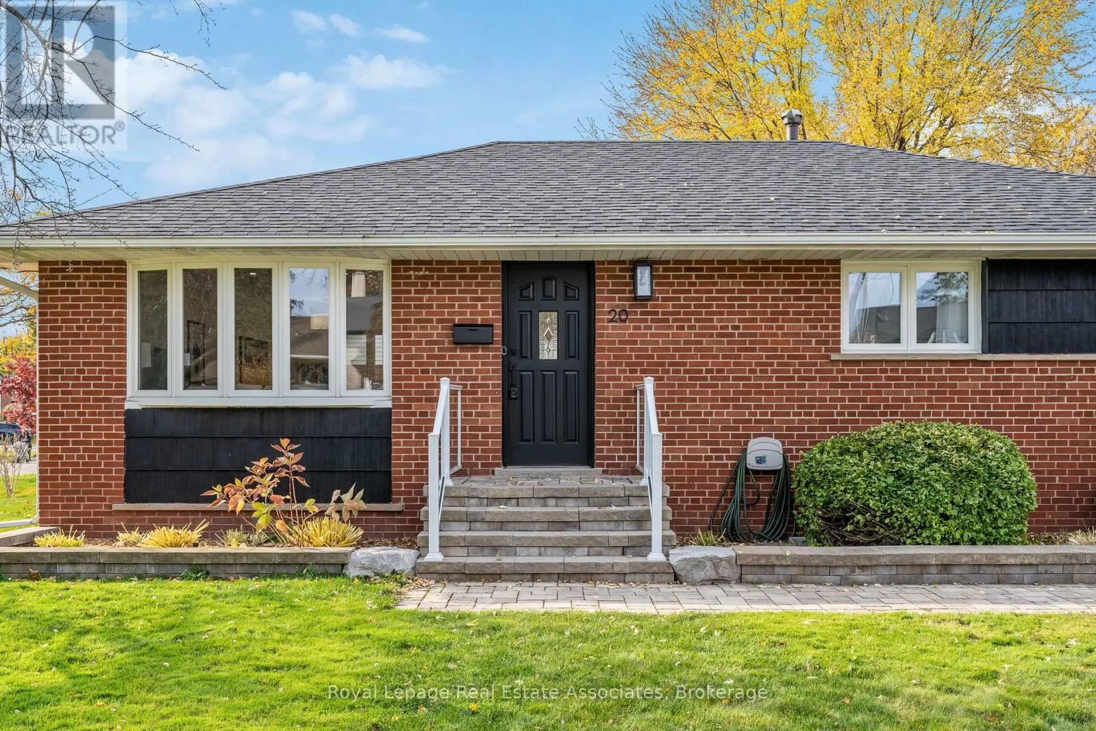 20 SUBURBAN DRIVE