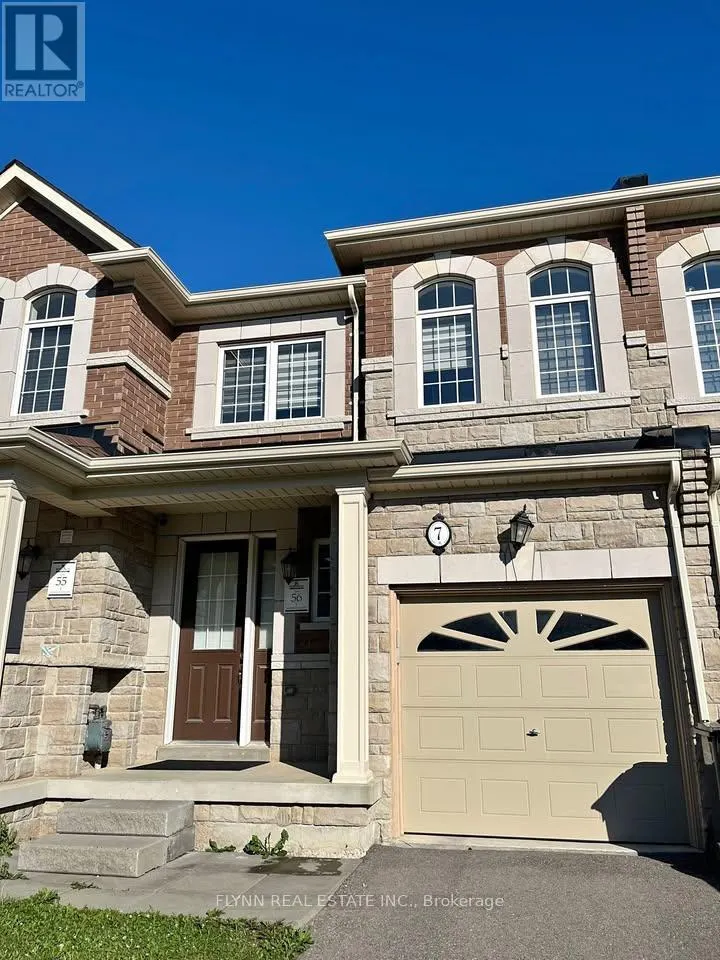 7 KEMPSFORD CRESCENT