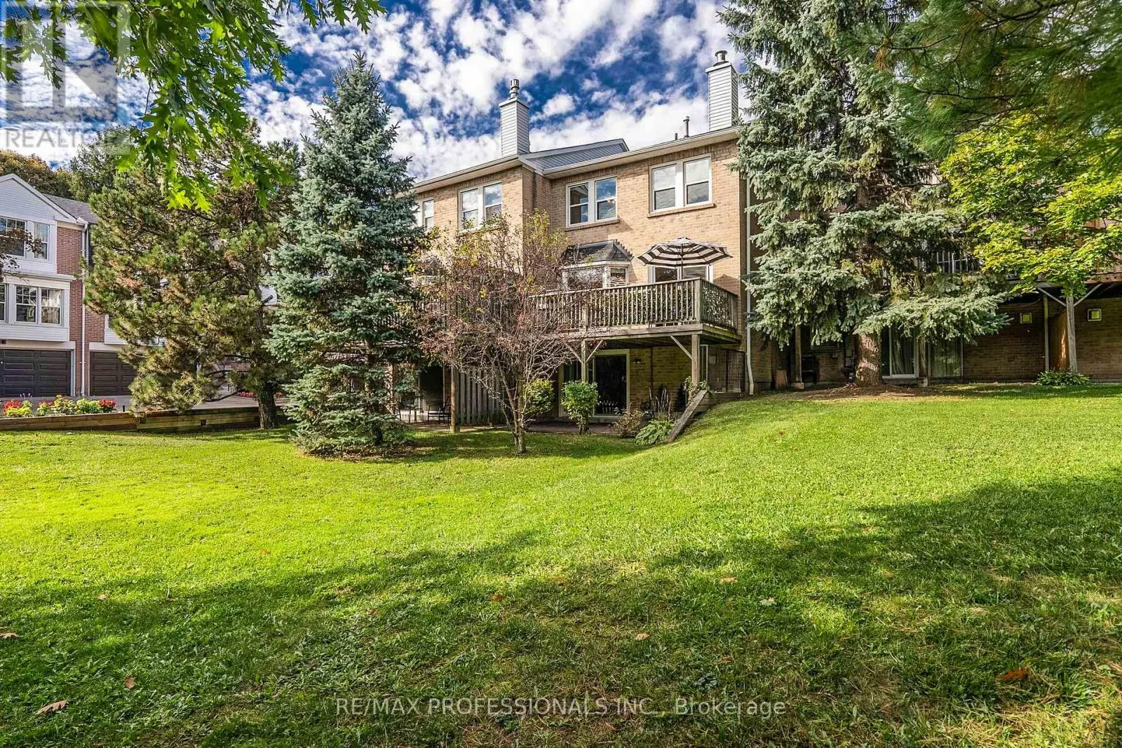 46 TAMARACK CIRCLE