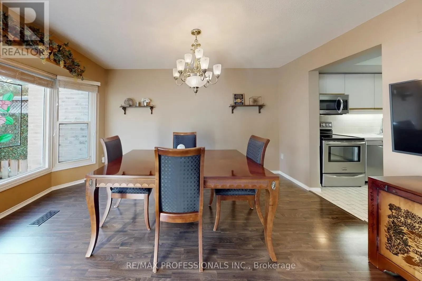 46 TAMARACK CIRCLE