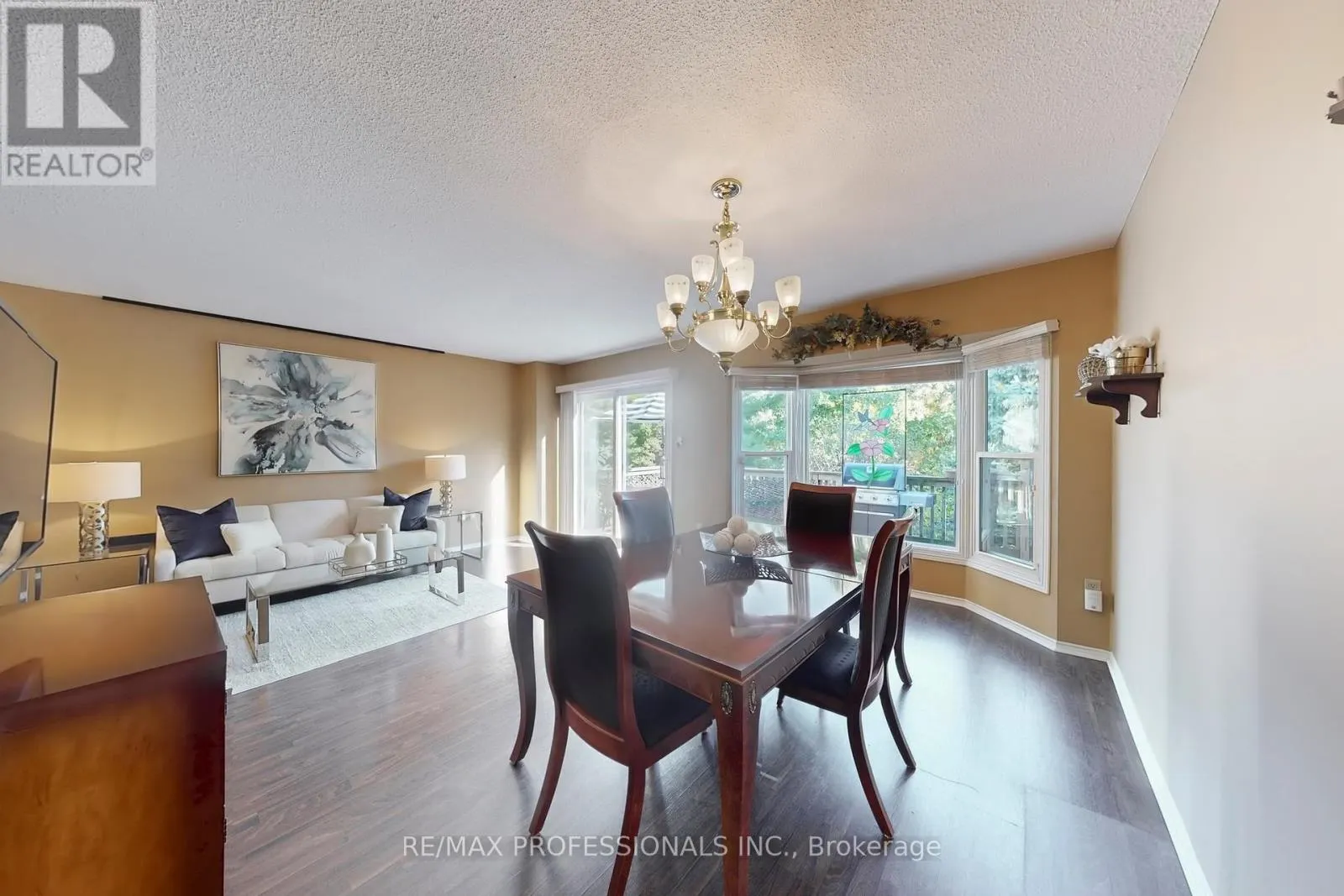 46 TAMARACK CIRCLE