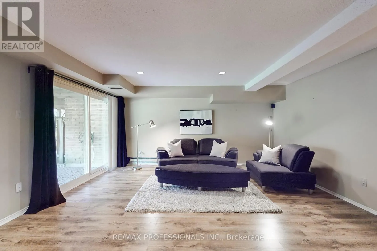 46 TAMARACK CIRCLE