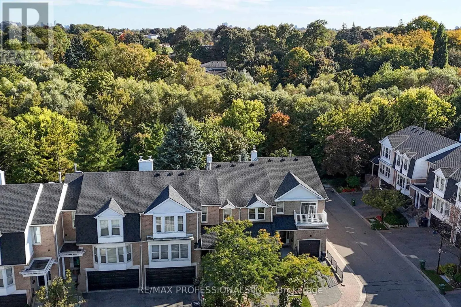46 TAMARACK CIRCLE