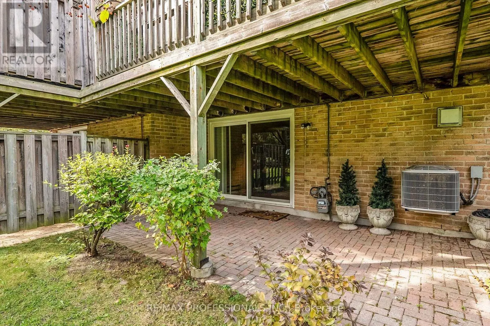 46 TAMARACK CIRCLE