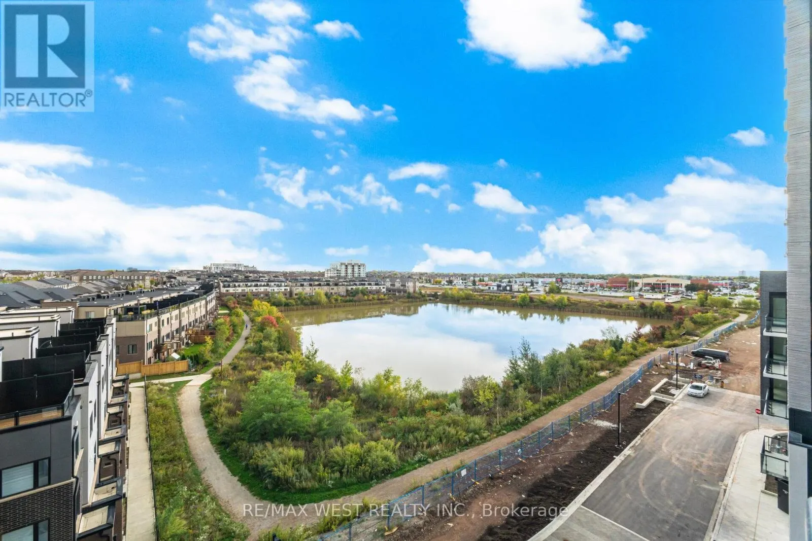 610 - 3079 TRAFALGAR ROAD