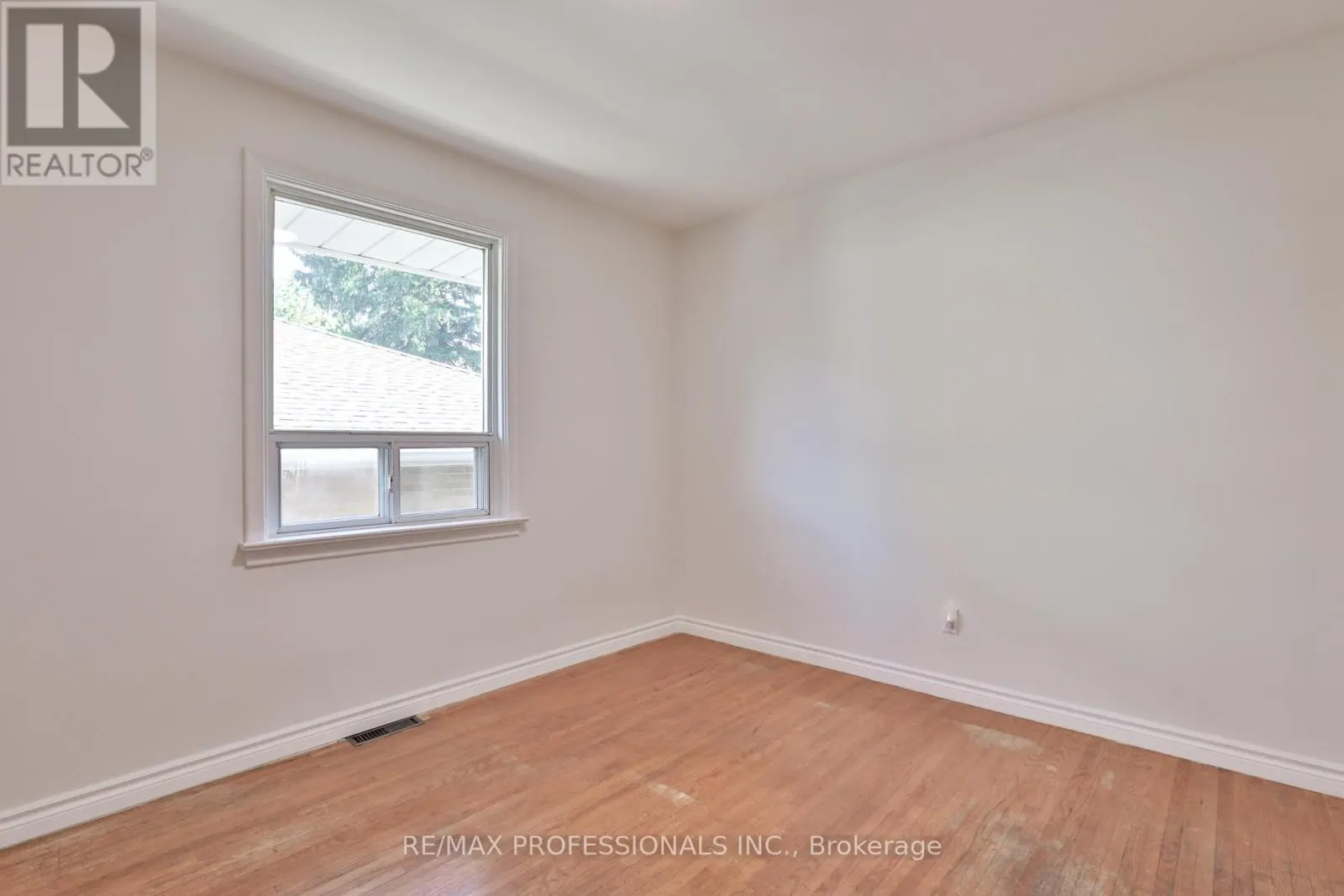 91 JEFFCOAT DRIVE